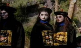 赶尸艳谈2 在线观看,幽冥之旅，惊悚再现