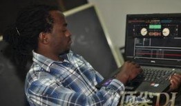 阿诺爆料师傅是谁啊视频,揭秘“师傅”身份之谜