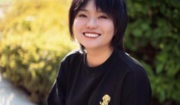 娱乐吃瓜酱李雪琴,从娱乐吃瓜酱到喜剧新星的蜕变之路