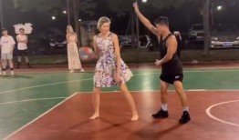 网红爆料打球女生视频,球场风采，青春活力女生篮球视频走红网络